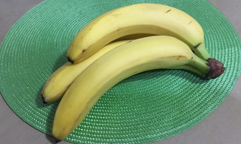 Я часто замораживаю бананы или разные заготовки из них: главное - правильно это делать