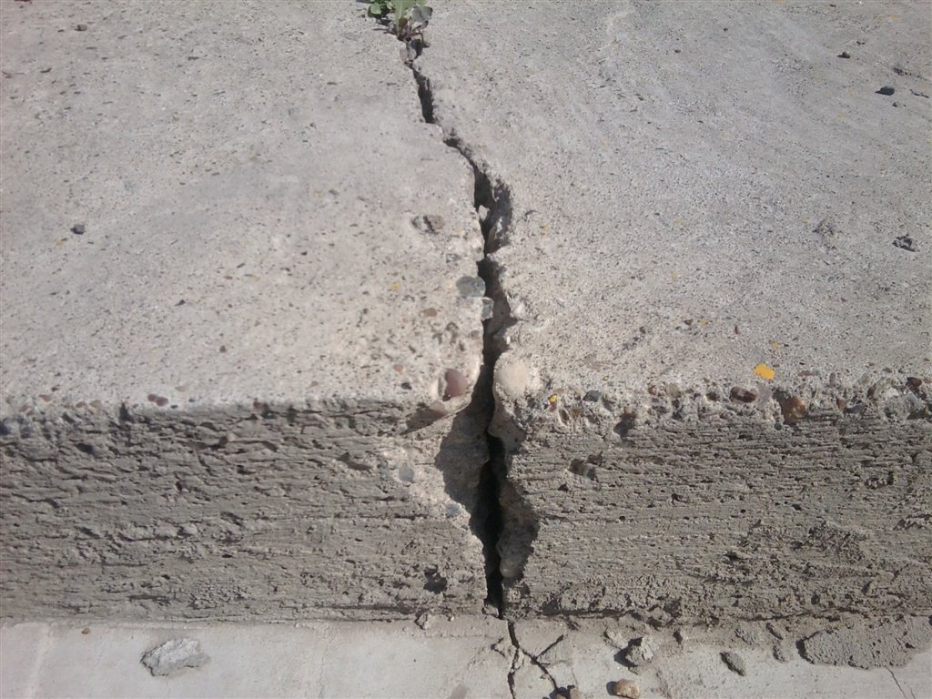 Покрытие для бетона на улице: методы, способы и материалы