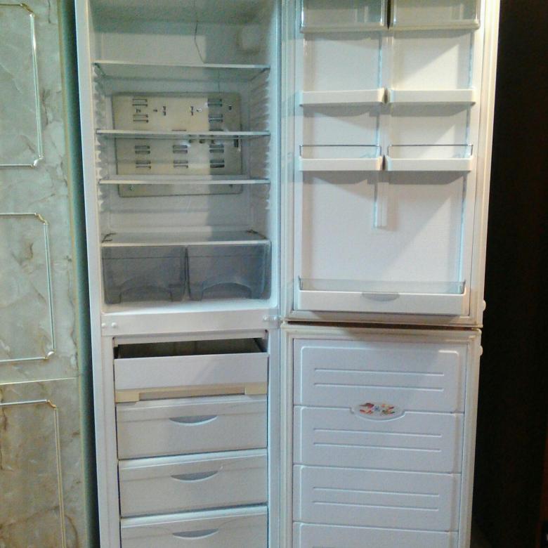 Сколько должен работать холодильник при первом включении?