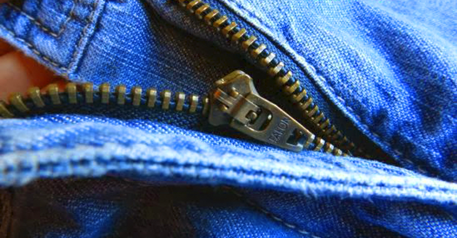 Как починить молнию на джинсах в домашних условиях?