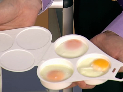 Как пожарить яйцо в микроволновке: быстрые рецепты