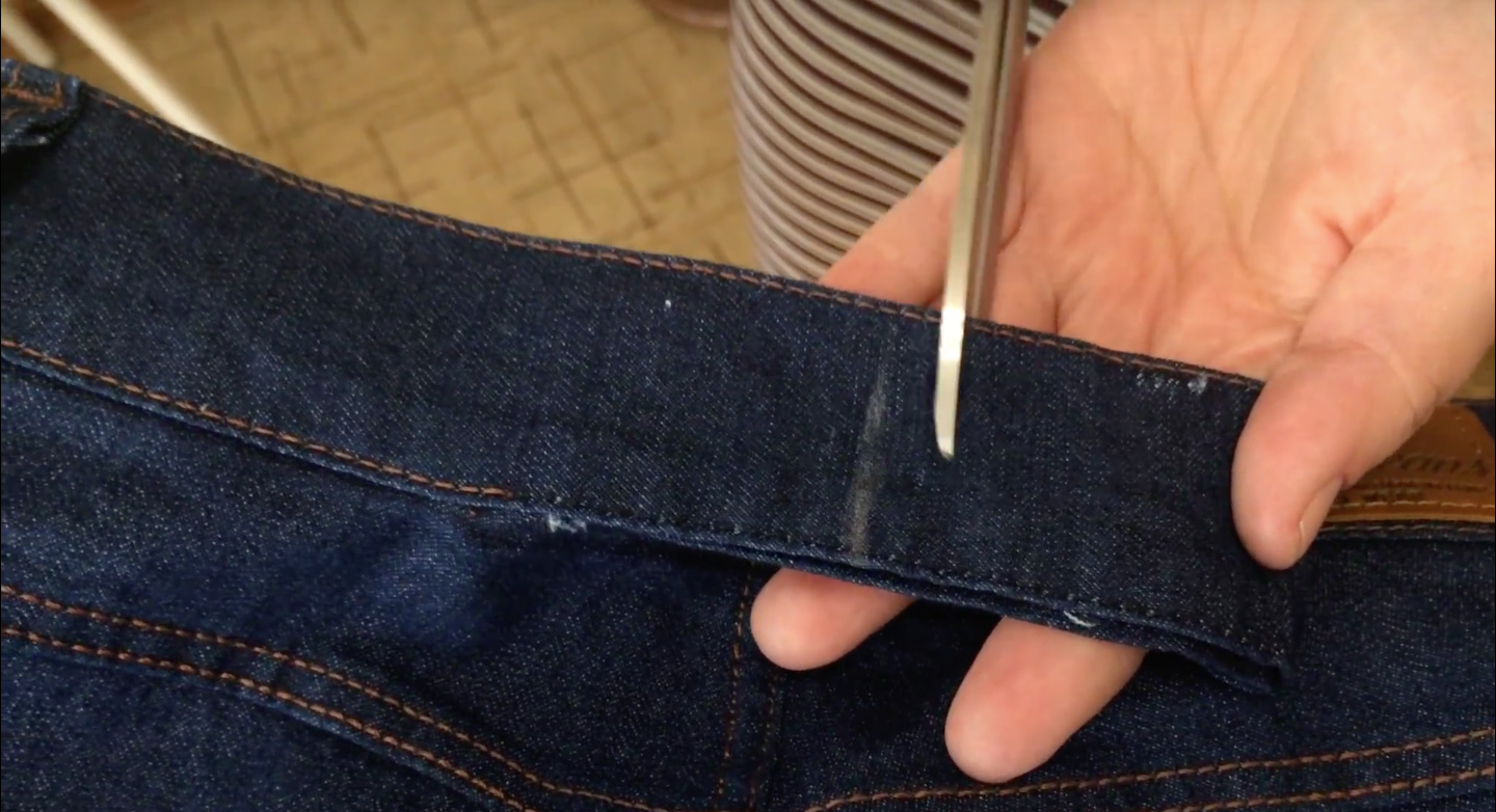 Как уменьшить размер джинсов, если они растянулись Как в домашних условиях постирать джинсы, чтобы они сели