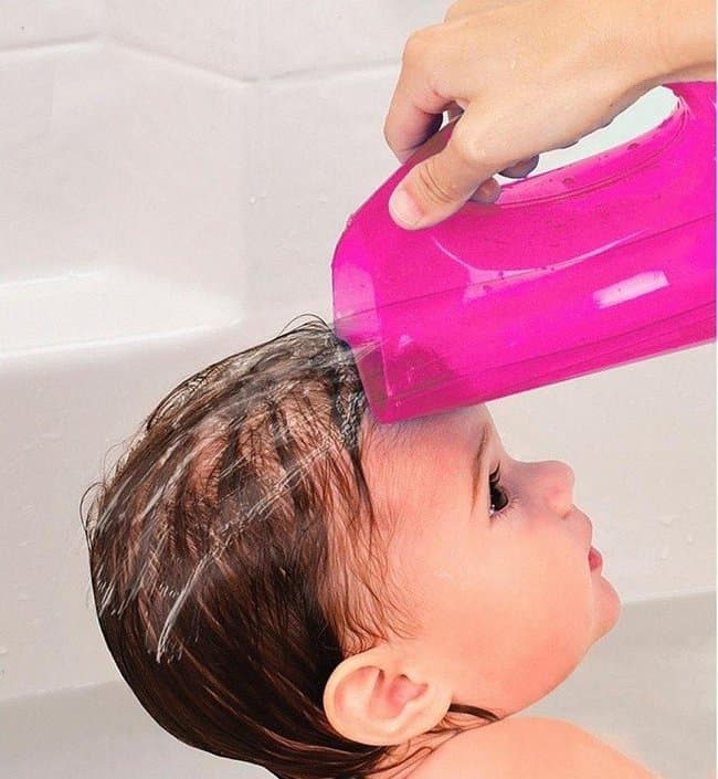 Способы смягчить жесткую воду для мытья волос, купания ребенка или полива комнатных растений