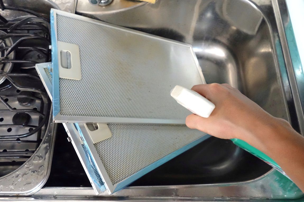 Как очистить вытяжку от жира своими руками: просто, быстро и эффективно