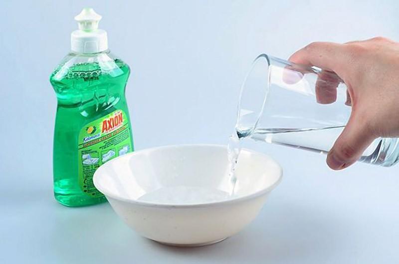 Как сделать средство для мытья посуды своими руками в домашних условиях?