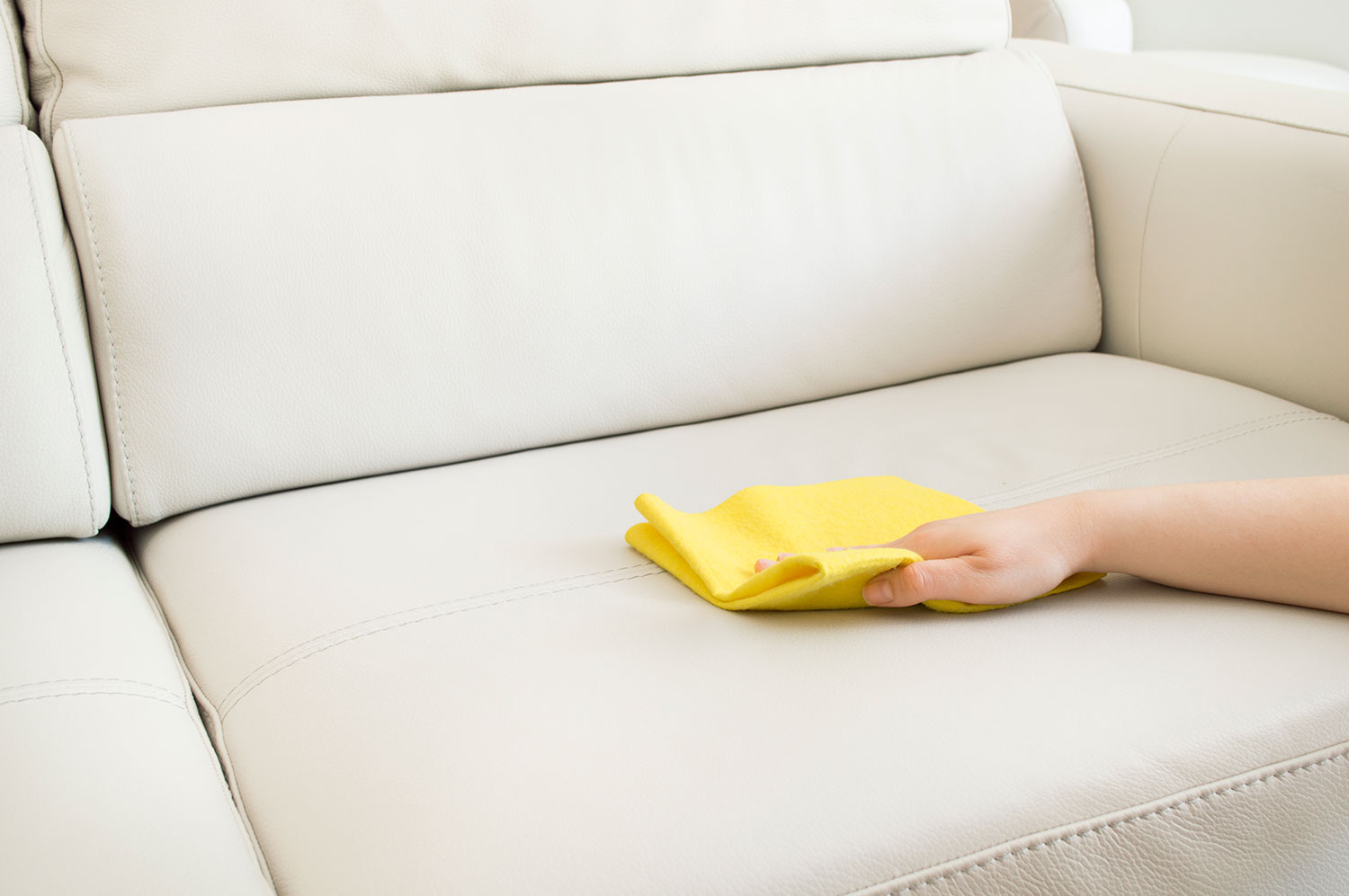 Как почистить диван пароочистителем. чистка мягкой мебели паром