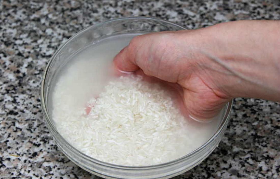 Нужно ли промывать рис после варки: мыть ли пропаренный рис, какой водой