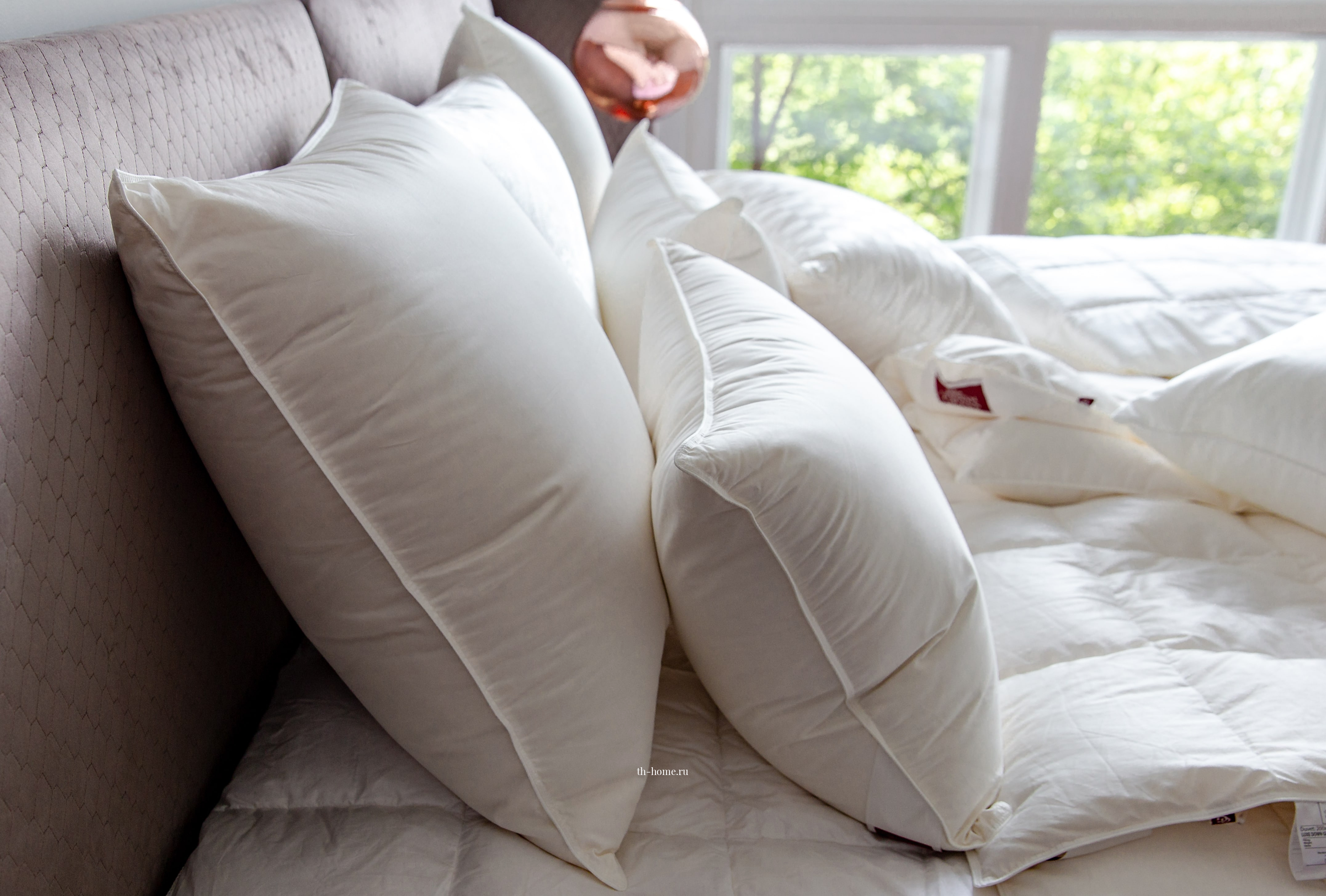 Как почистить перьевые подушки в домашних условиях