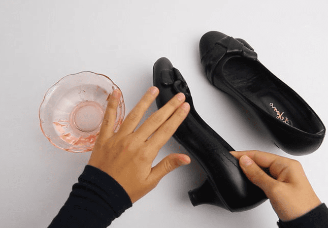 Как растянуть обувь в домашних условиях: 20 быстрых способов для разных материалов