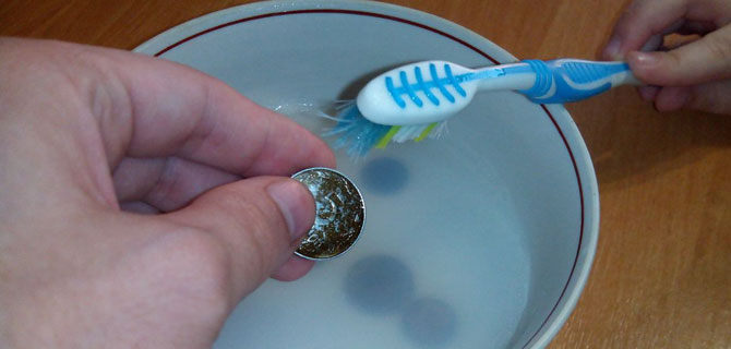 Как очистить монеты (от ржавчины и окисления): хитрости с лайфхаками от коллекционеров и нумизматов