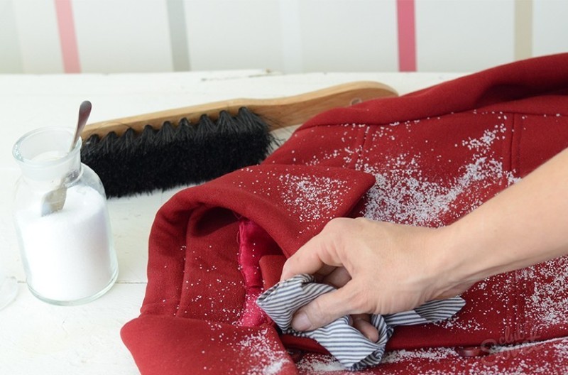 Как в домашних условиях чистить кожаные куртки разных цветов