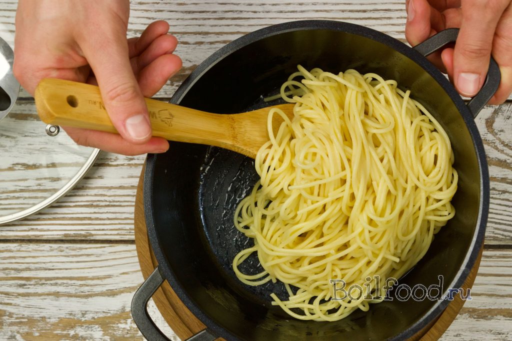 Как предохранить спагетти от слипания: 10 шагов