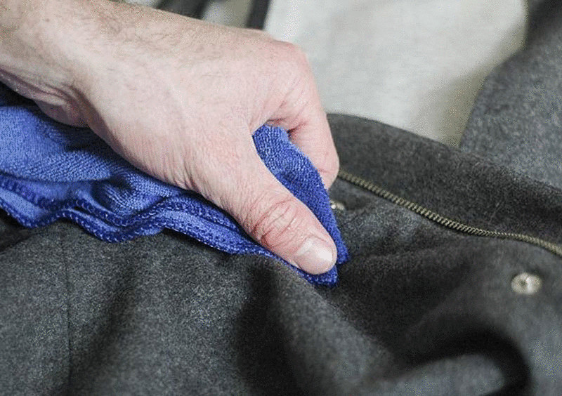 Как стирать пальто в домашних условиях, особенности процедуры, советы