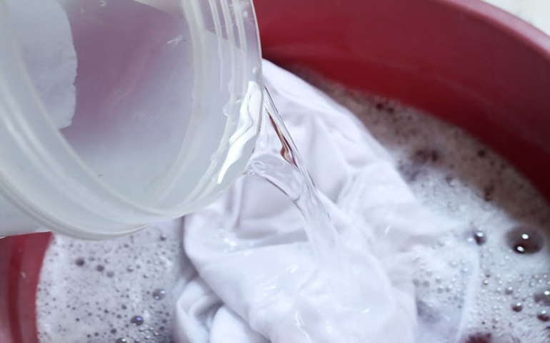 Как и чем отмыть марганцовку с рук — эффективные способы