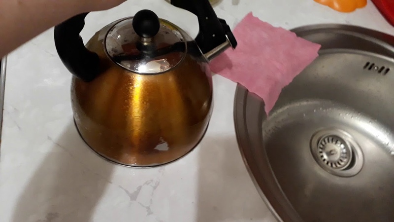 Как чистить чайник от накипи – народные и профессиональные средства