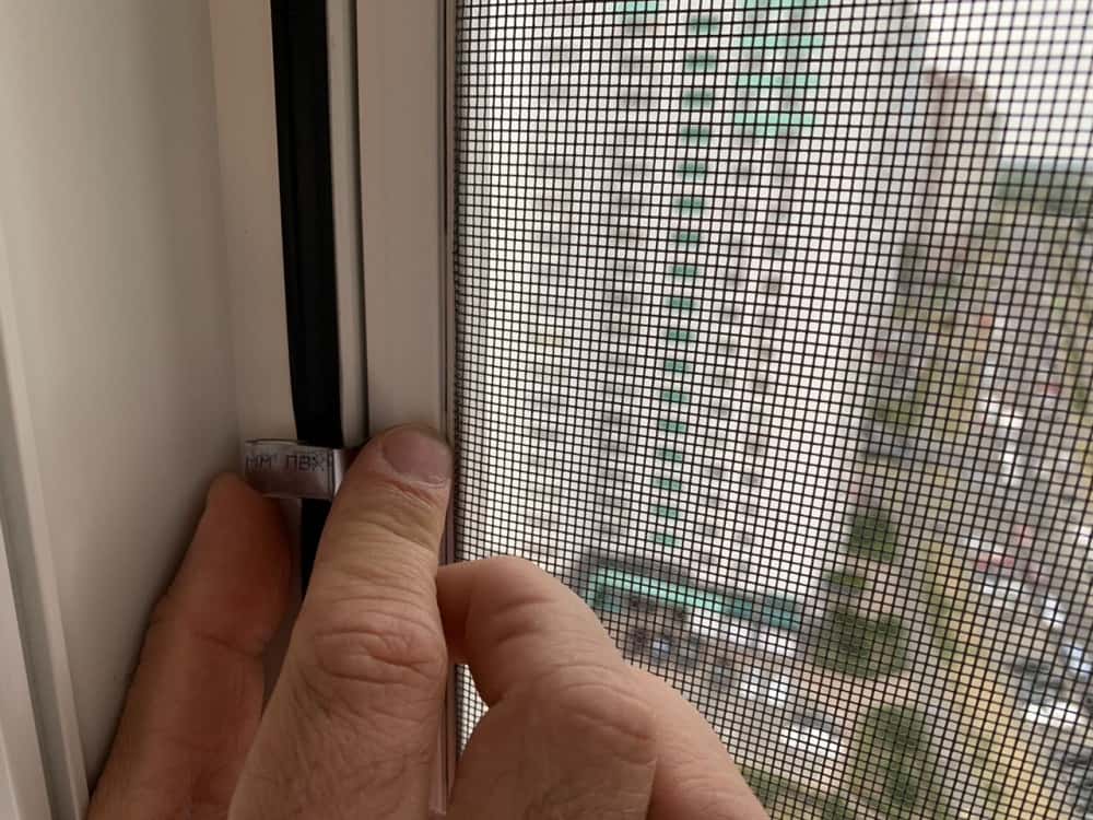 Красивый способ защитить ваши окна от любопытных взглядов