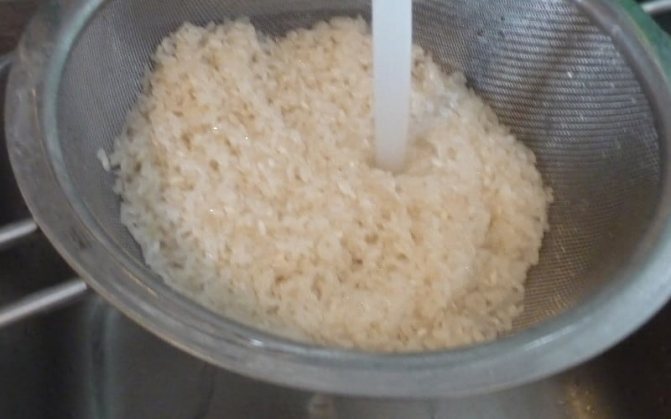 Как правильно замачивать и промывать рис для приготовления плова