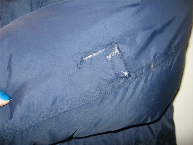 Как красиво зашить дырку на куртке способы и материалы для ремонта, советы рукодельницам