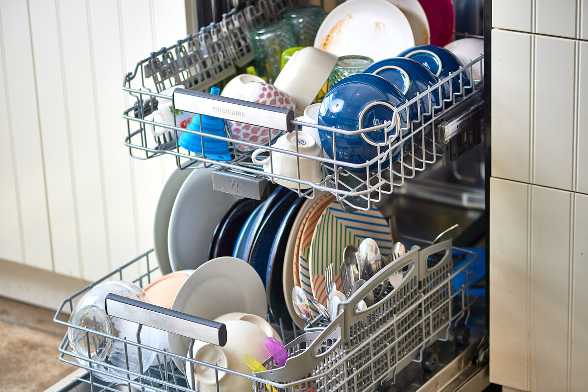 Как пользоваться посудомоечной машиной правильно?