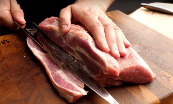 Как разморозить мясо быстро или правильно