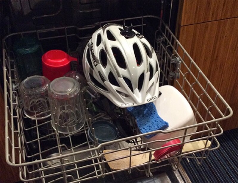 Что нельзя мыть в посудомоечной машине: советы