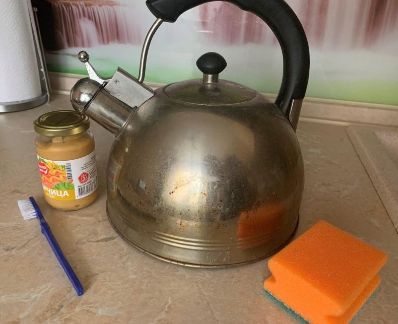 Как помыть электрический чайник (почистить, отмыть электрочайник) — от накипи, снаружи, внутри, стеклянный, перед первым использованием, содой, из нержавейки, содой, уксусом, в посудомойке