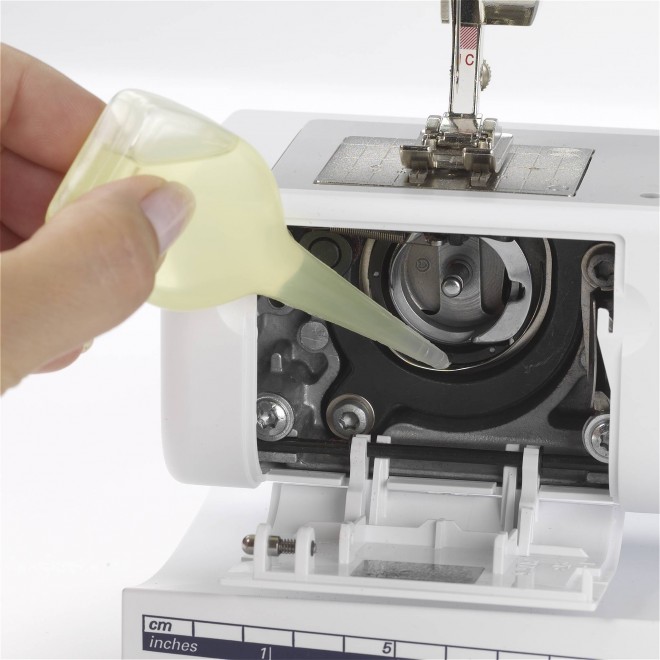 Масло для швейных машин для смазки: как выбрать и правильно применить, варианты замены