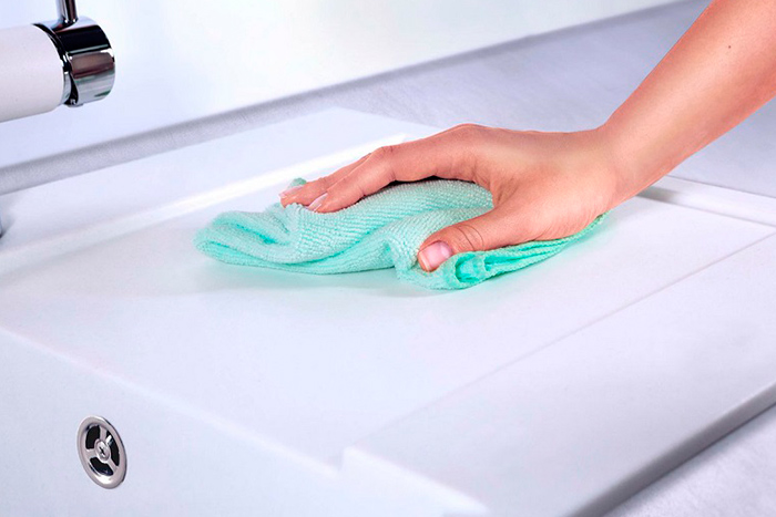 Чем и как помыть столешницу? – 6 эффективных методов борьбы с грязью и пятнами