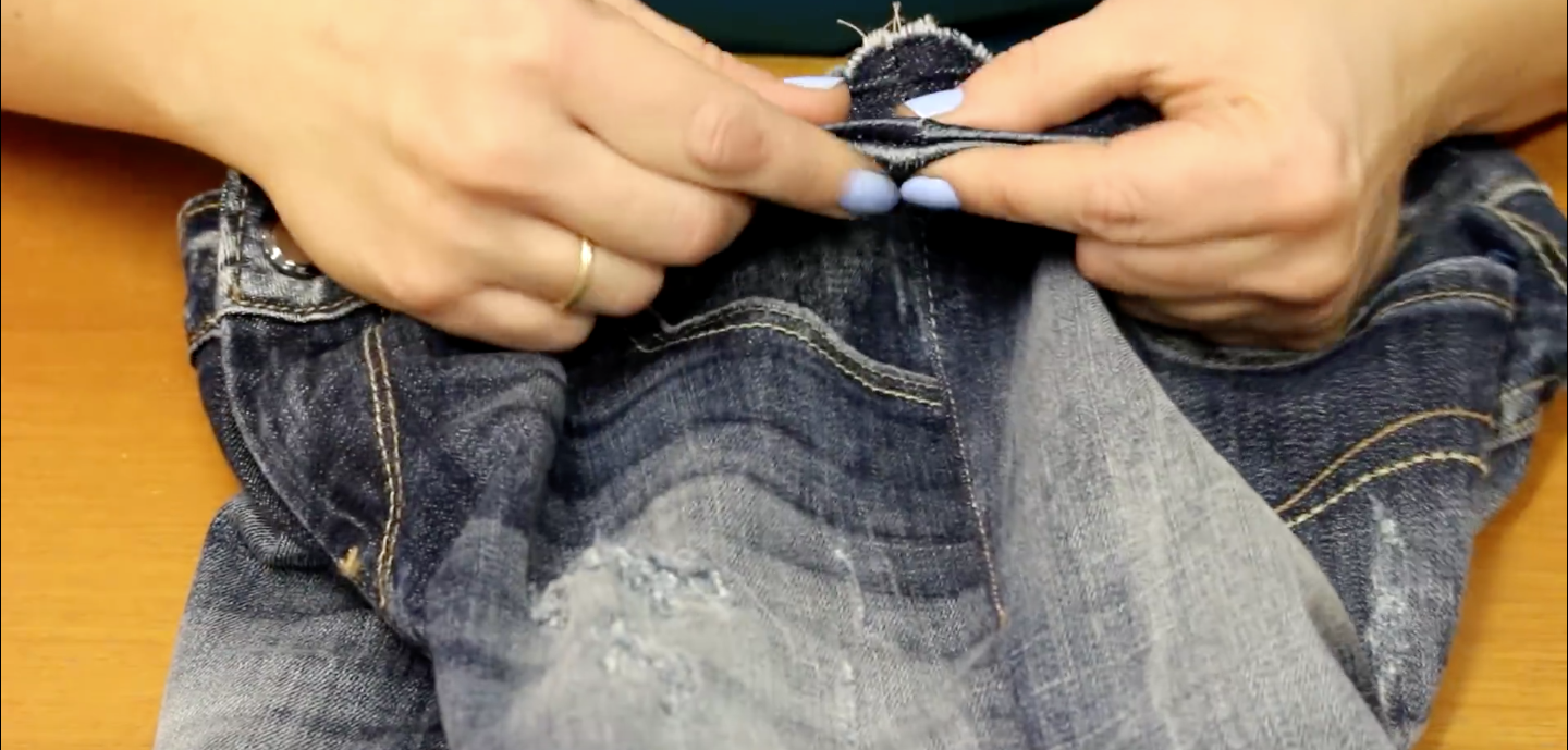 Что сделать, чтобы джинсы сели и стали меньше? :: syl.ru