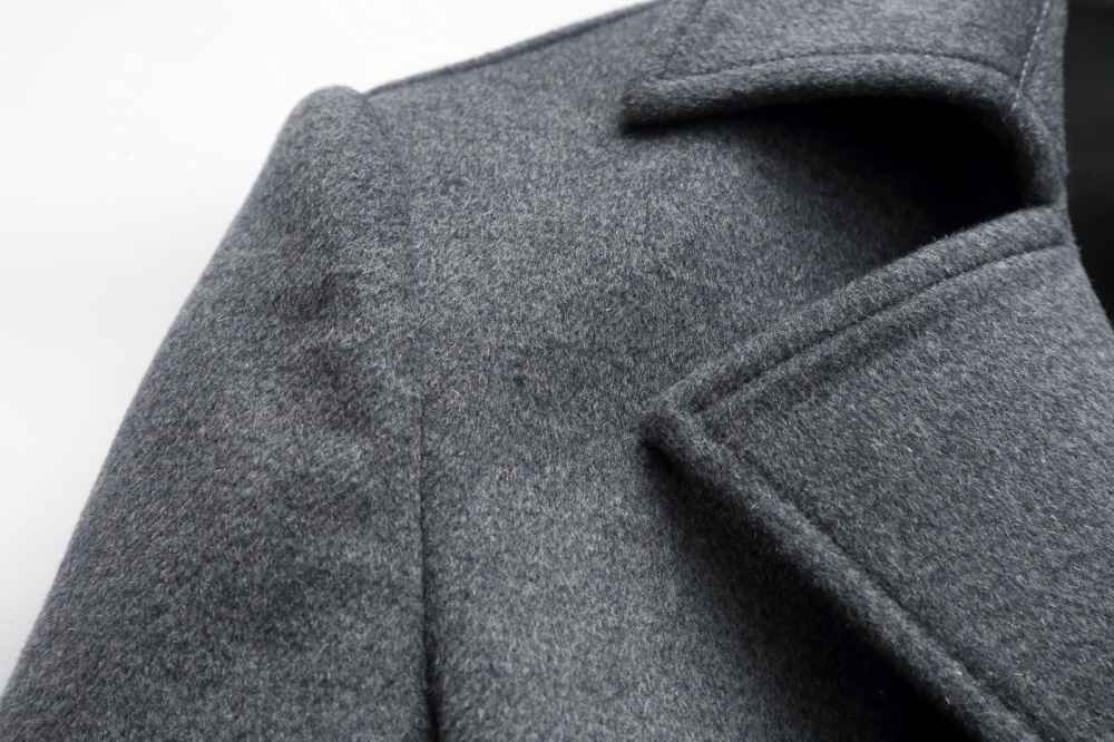 Как погладить пальто в домашних условиях обычным утюгом: можно ли это делать, как разгладить отпаривателем?