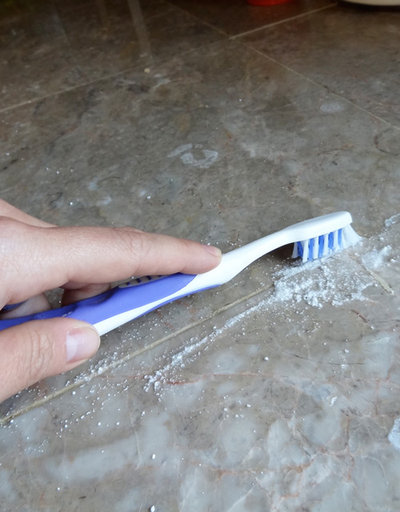 Как очистить потолок от побелки своими руками: видео-инструкция, фото