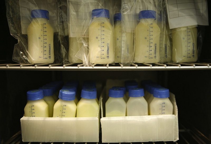 Как замораживать грудное молоко: основные правила и запреты