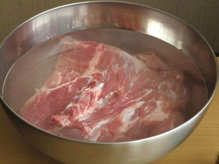 Как избавиться от неприятного запаха мяса говядины. как избавиться от запаха от мяса? хранение и обработка мяса