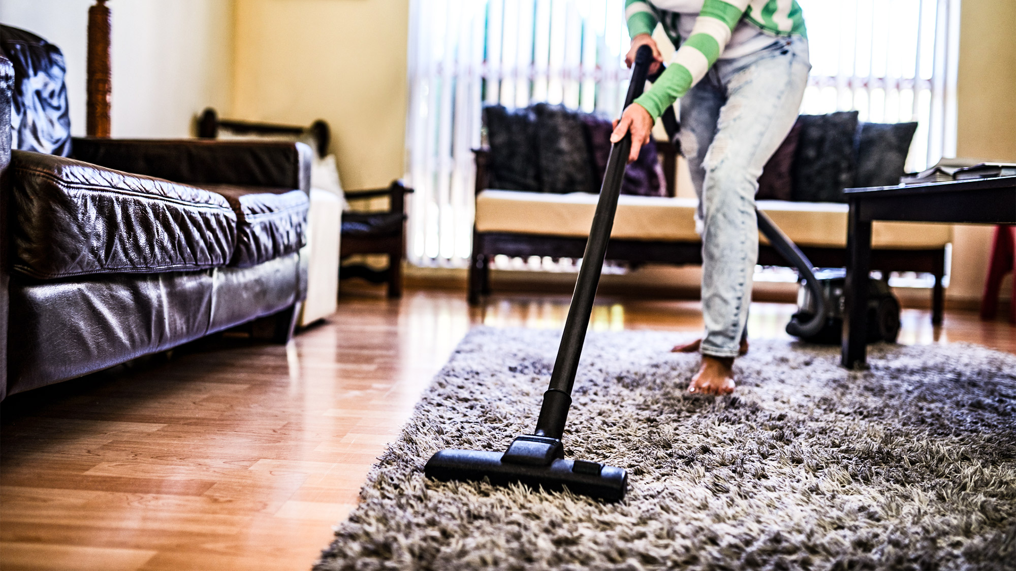 Выводы ученых: уборка вредит здоровью. как часто надо убираться в доме?