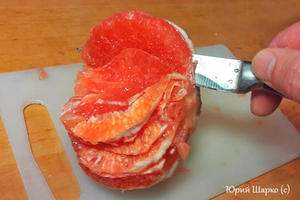 Как почистить грейпфрут быстро и правильно