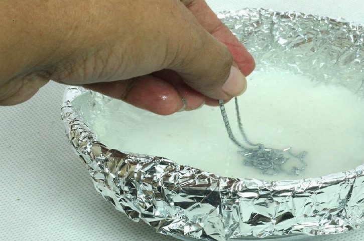 Как почистить серебро с камнями в домашних условиях