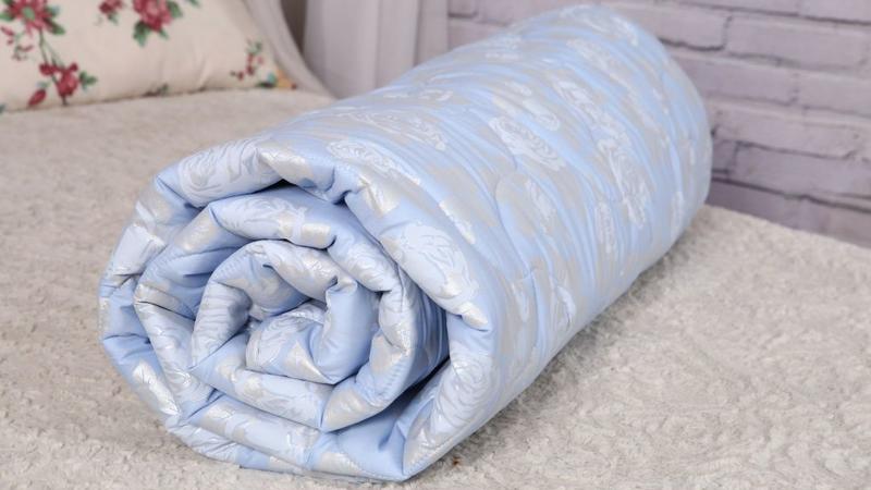 Как постирать перьевую подушку: действенные рекомендации