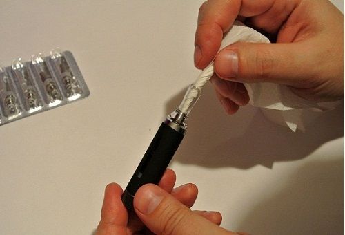 Как почистить электронную сигарету правильно?