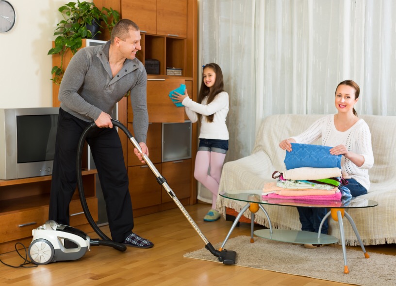 Как распределить домашние обязанности между мужем и женой — свои
