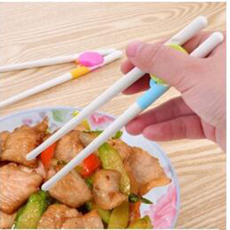 Как правильно держать палочки для суши: фото, видео, схема