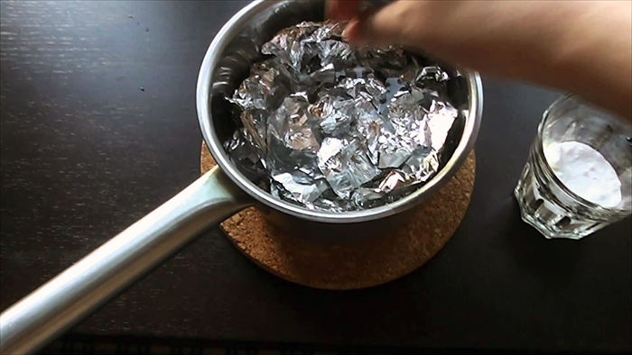 Как почистить серебро в домашних условиях: эффективные способы