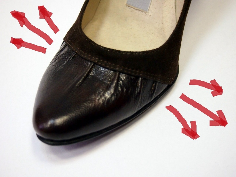 Как растянуть обувь из кожзама в ширину