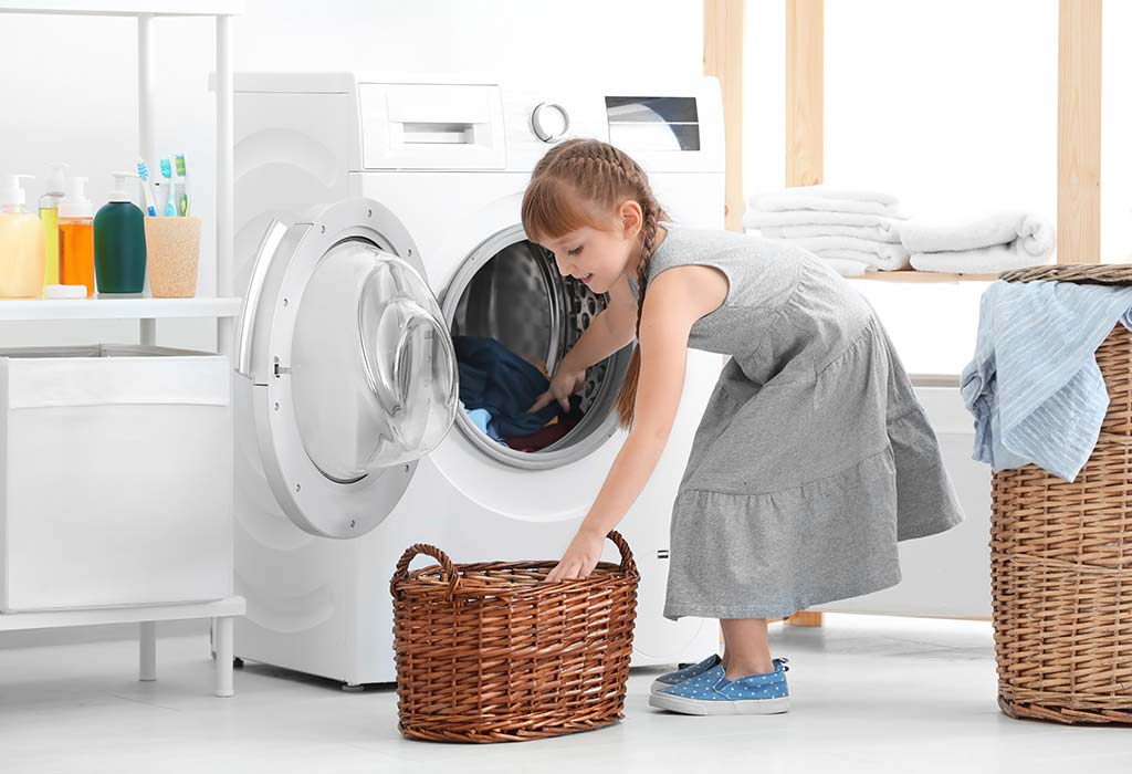 Как правильно стирать бюстгальтер в стиральной машине и вручную