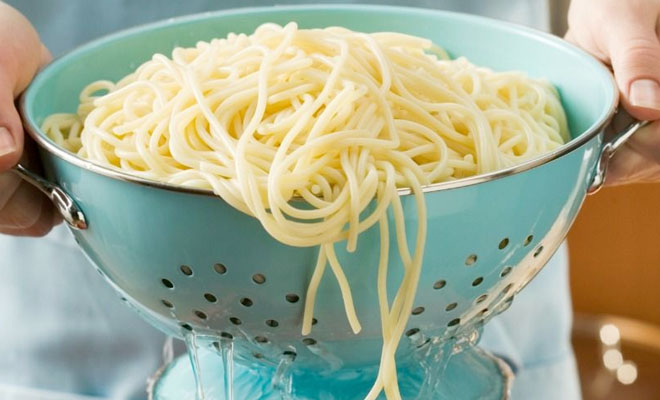 Как варить спагетти по времени, чтобы не слипались
