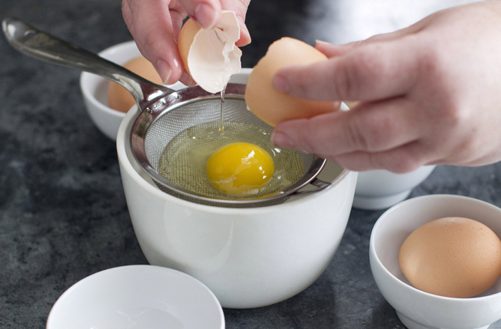 Почему лопаются яйца при варке? как сварить яйца, чтобы они не лопнули?