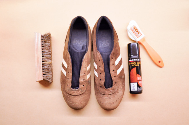 Как восстановить замшевую обувь? - обновить цвет в домашних условиях