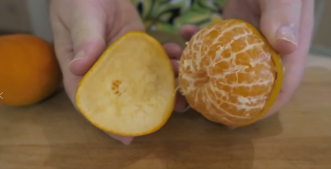Как почистить апельсин без брызг: основные методы и техники, как быстро и легко разделать фрукт