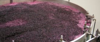 Как отмыть бутыль из-под вина с узким горлом: проверенные и необычные методы