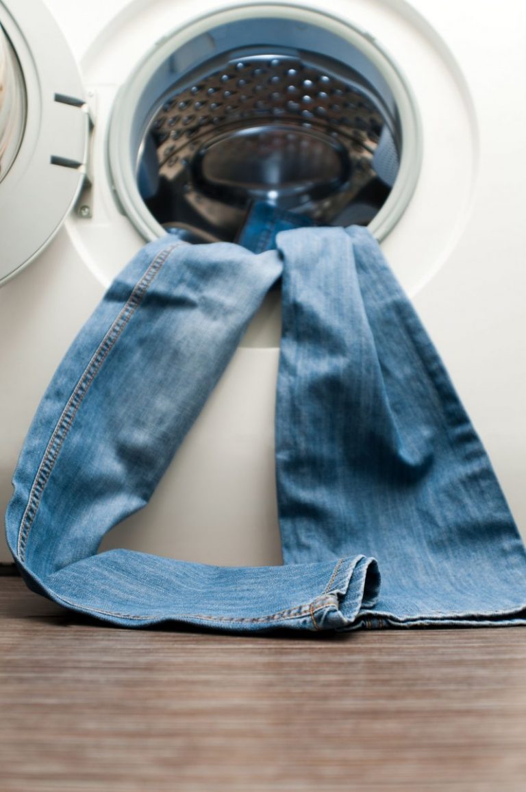 Как стирать джинсы в стиральной машине автомат: какой выбрать режим, температура стирки