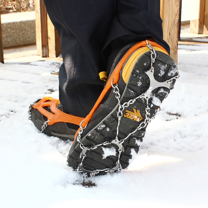 Что сделать, чтобы обувь не скользила зимой на льду в домашних условиях,